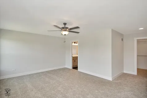 993 Spring Street Manteno IL 60950