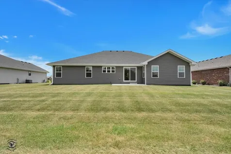 993 Spring Street Manteno IL 60950