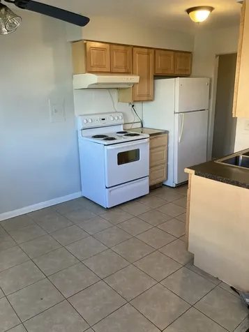 2420 West Berwyn Avenue Chicago IL 60625