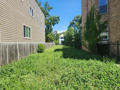 6545 South Woodlawn Avenue Chicago IL 60637