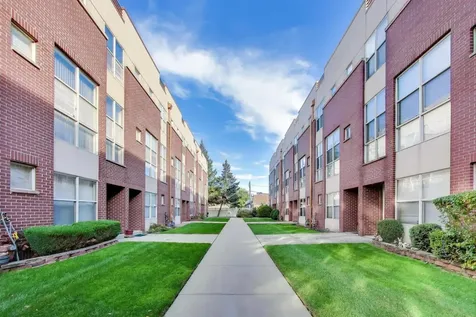 6951 North Western Avenue Chicago IL 60645