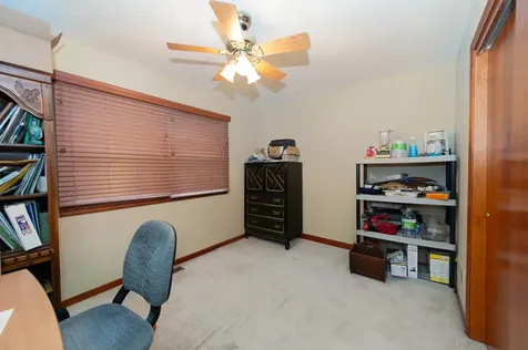 17 North Weston Avenue Elgin IL 60123