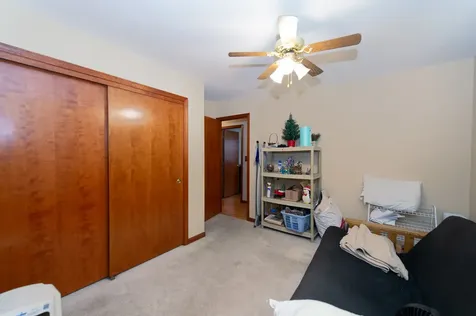 17 North Weston Avenue Elgin IL 60123