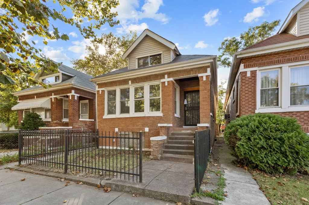6954 South Paulina Street Chicago IL 60636