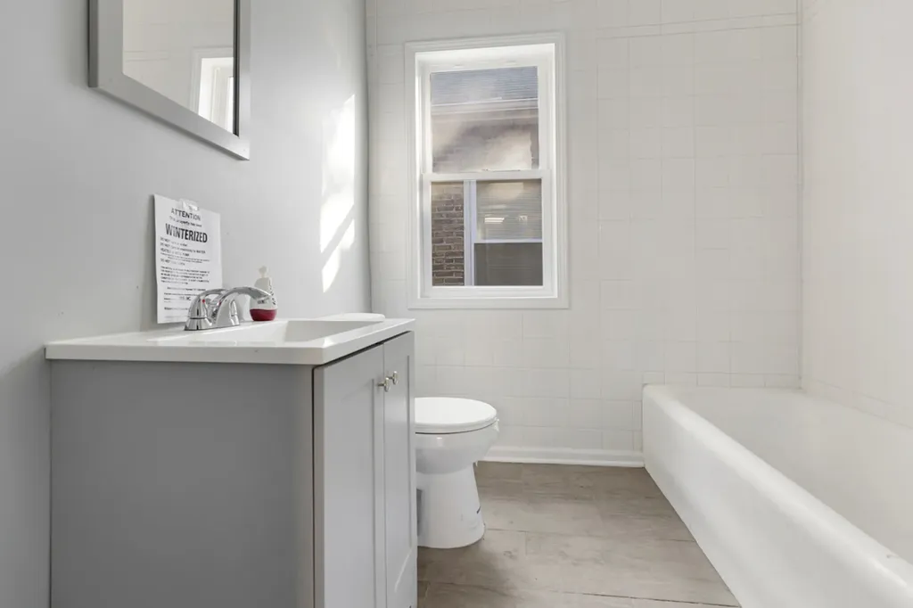 6954 South Paulina Street Chicago IL 60636
