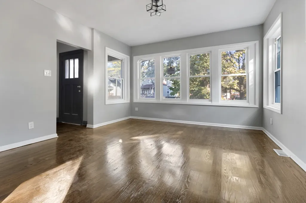 6954 South Paulina Street Chicago IL 60636
