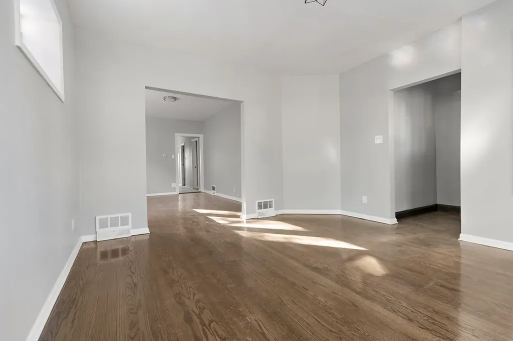 6954 South Paulina Street Chicago IL 60636