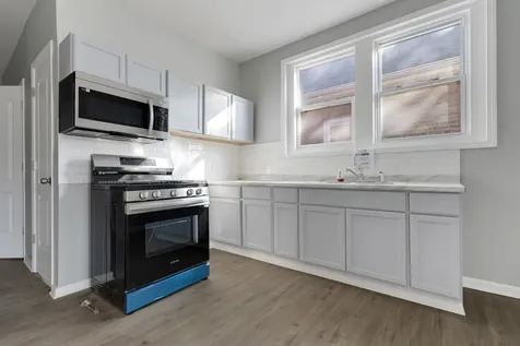6954 South Paulina Street Chicago IL 60636