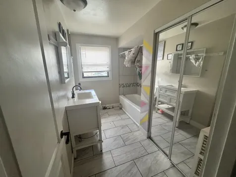 826 East 194th Street Glenwood IL 60425