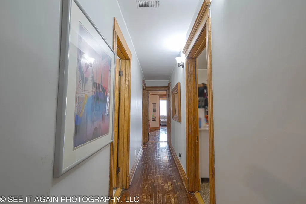 5942 South Calumet Avenue Chicago IL 60637
