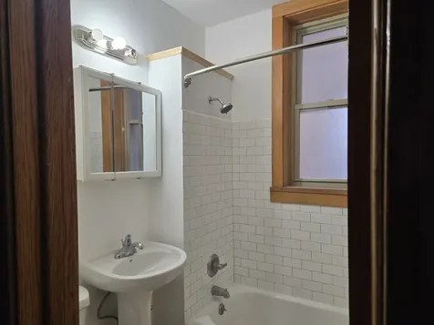 5942 South Calumet Avenue Chicago IL 60637