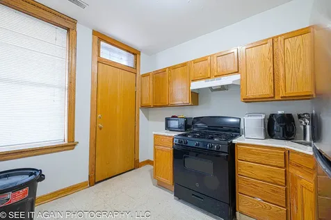 5942 South Calumet Avenue Chicago IL 60637