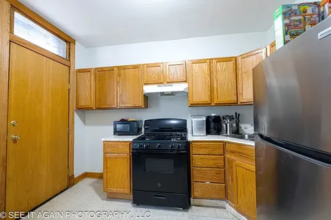 5942 South Calumet Avenue Chicago IL 60637