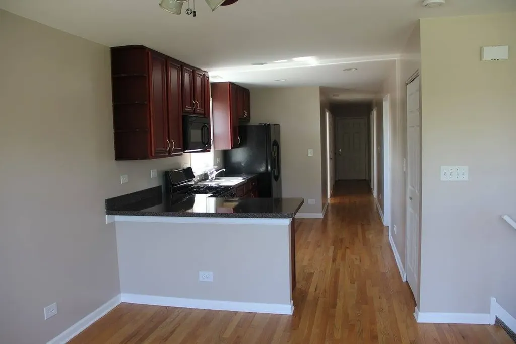 440 North Monticello Avenue Chicago IL 60624