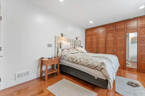 4122 West Grand Avenue Chicago IL 60651
