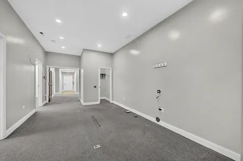 4122 West Grand Avenue Chicago IL 60651