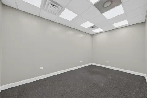 4122 West Grand Avenue Chicago IL 60651