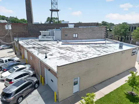 4122 West Grand Avenue Chicago IL 60651