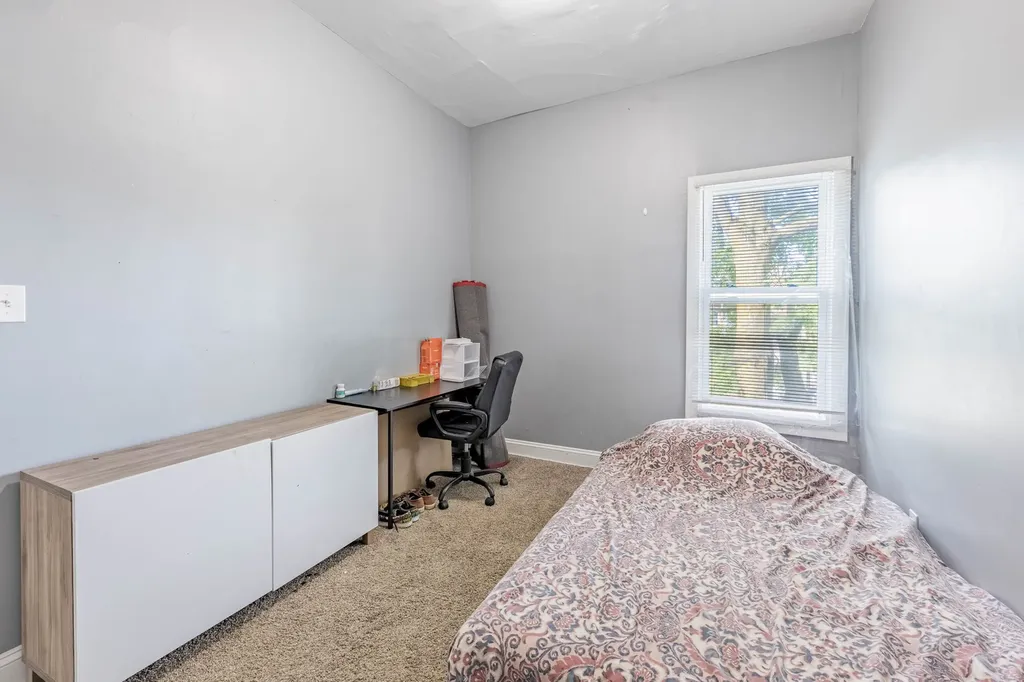 1908 South Sawyer Avenue Chicago IL 60623