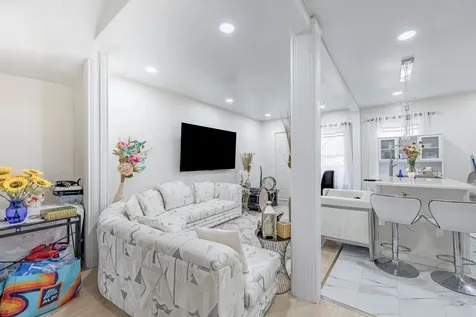 1908 South Sawyer Avenue Chicago IL 60623