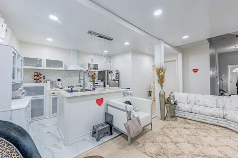 1908 South Sawyer Avenue Chicago IL 60623