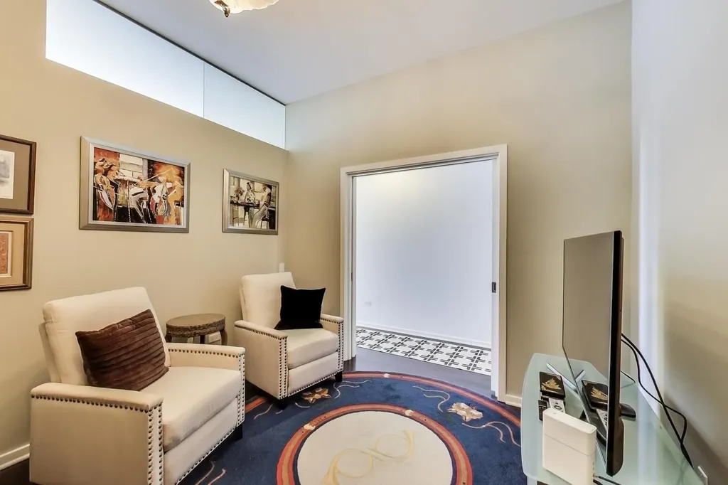 65 East Monroe Street Chicago IL 60603