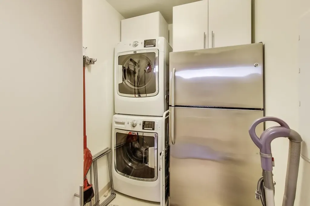 65 East Monroe Street Chicago IL 60603