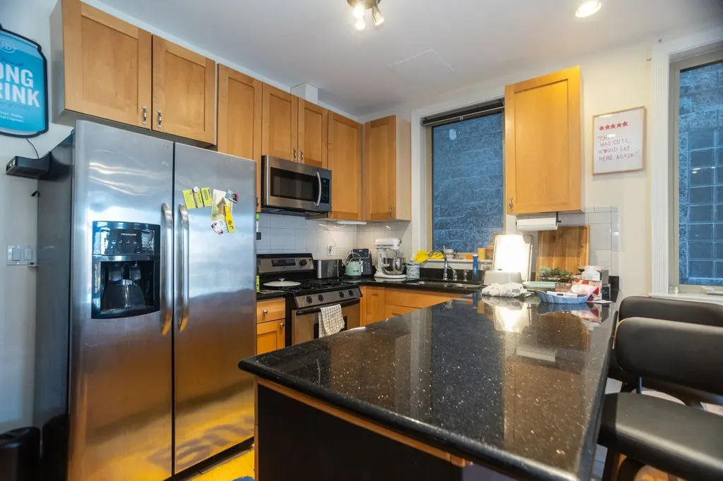 2645 West Haddon Avenue Chicago IL 60622