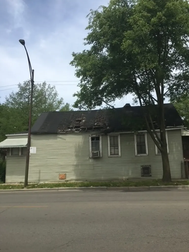 7357 South Green Street Chicago IL 60621
