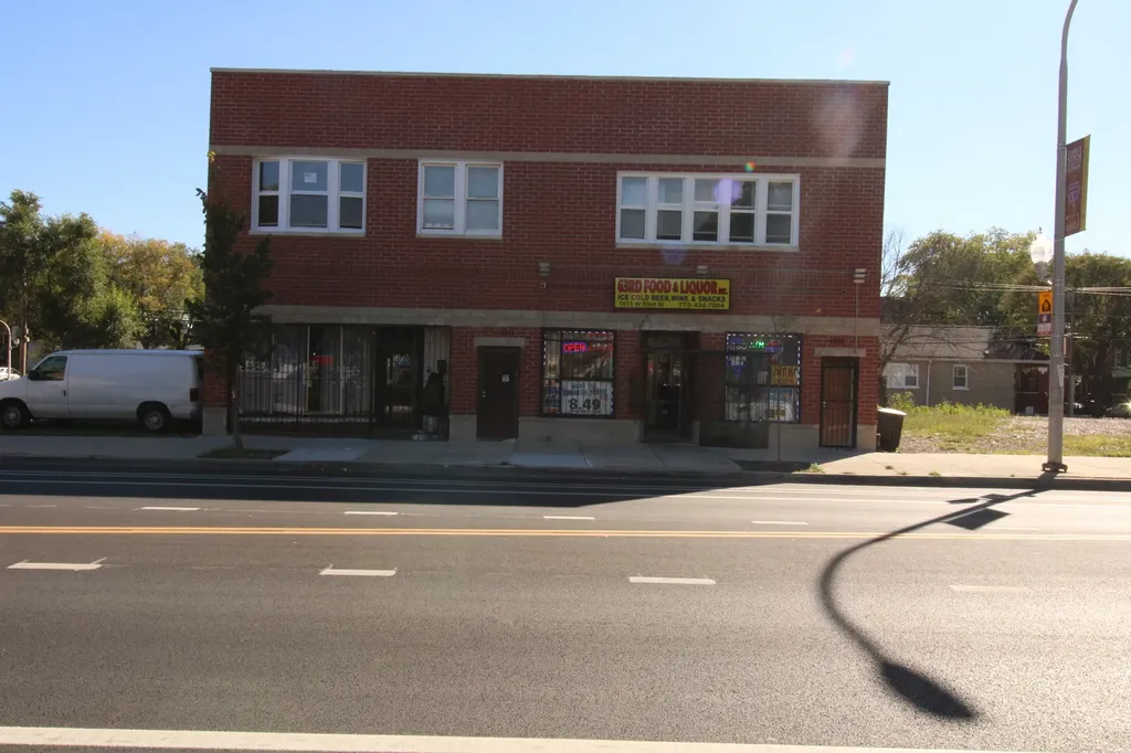 1813 West 63rd Street Chicago IL 60636