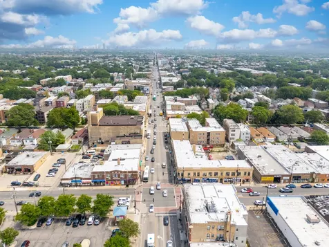 3905 West Lawrence Avenue Chicago IL 60625