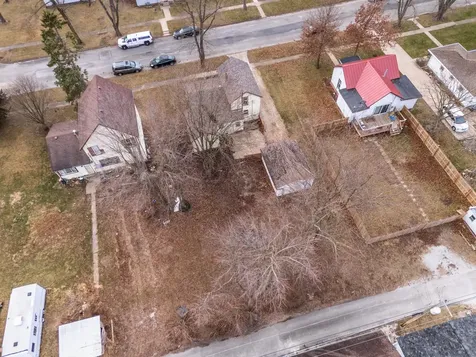 121 East James Street Forrest IL 61741