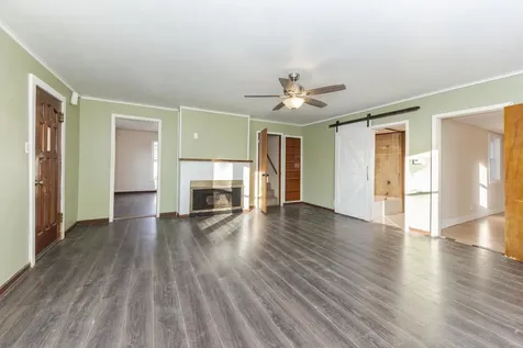 121 East James Street Forrest IL 61741