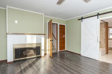 121 East James Street Forrest IL 61741