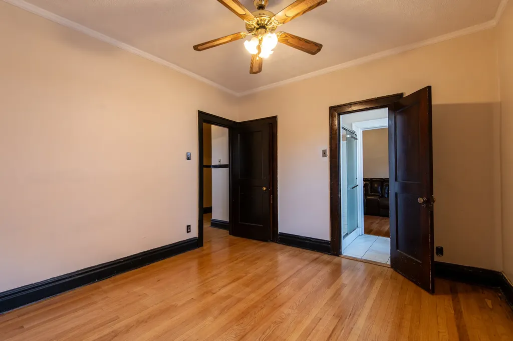 8725 South May Street Chicago IL 60620