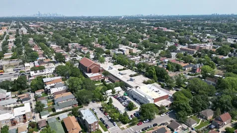 8725 South May Street Chicago IL 60620