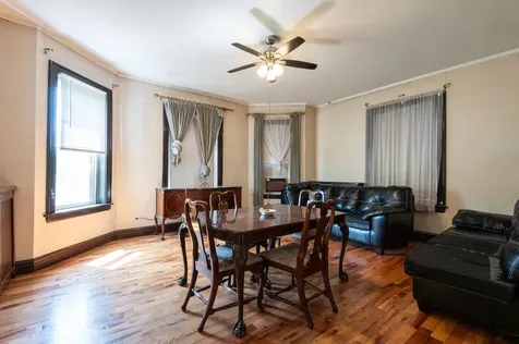 8725 South May Street Chicago IL 60620