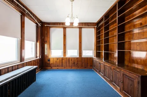 8725 South May Street Chicago IL 60620
