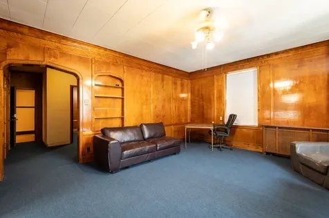 8725 South May Street Chicago IL 60620