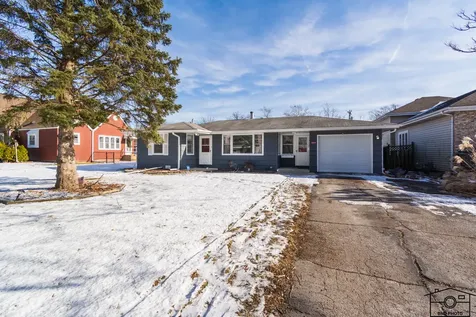 3609 Peoria Street Steger IL 60475