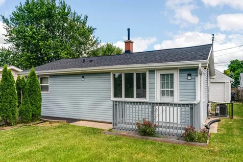 3112 16TH Street North Chicago IL 60064