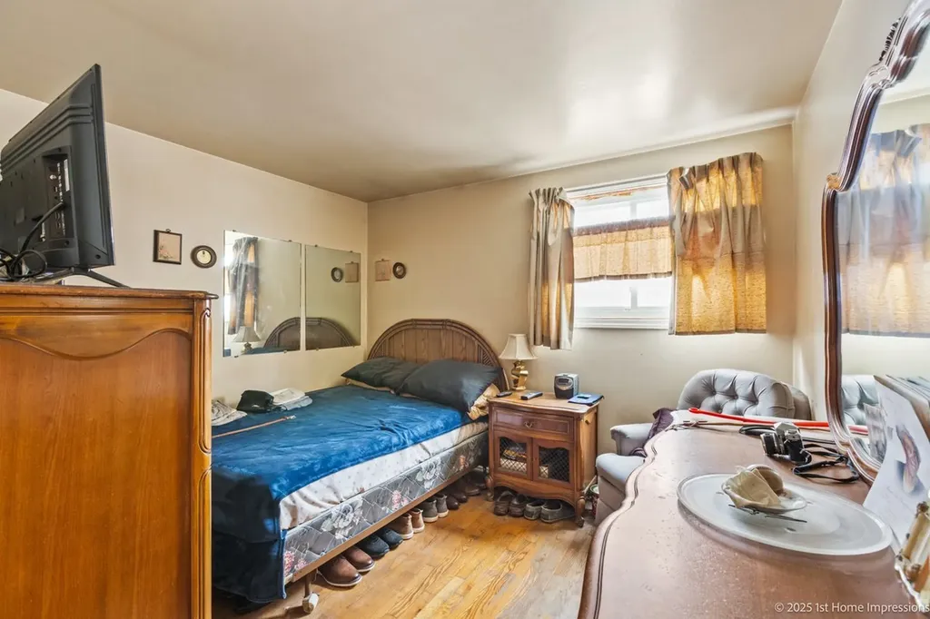 11555 South Peoria Street Chicago IL 60643