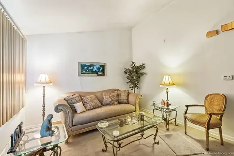 11555 South Peoria Street Chicago IL 60643
