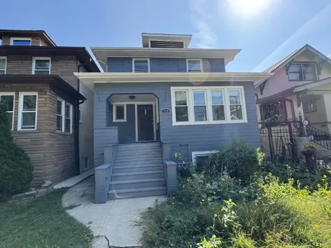 908 Clinton Avenue Oak Park IL 60304