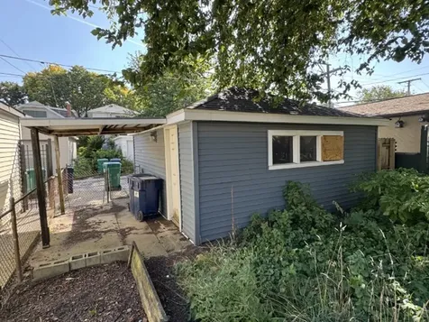 908 Clinton Avenue Oak Park IL 60304