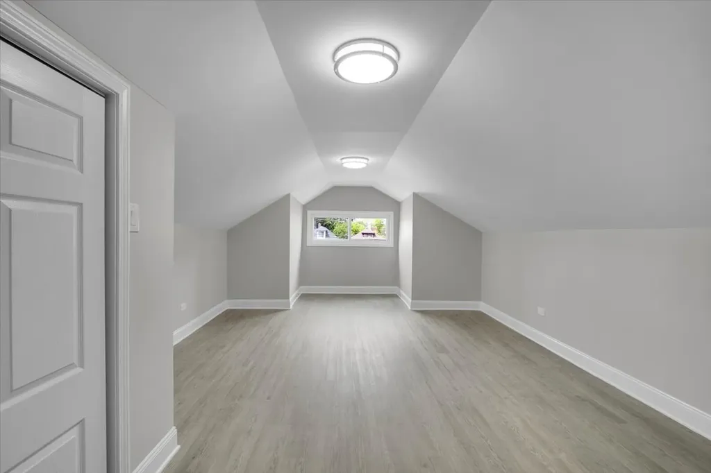 7440 South King Drive Chicago IL 60619