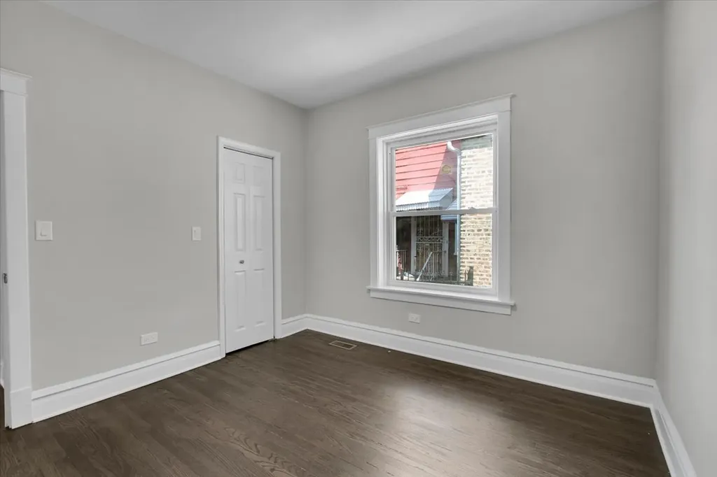 7440 South King Drive Chicago IL 60619