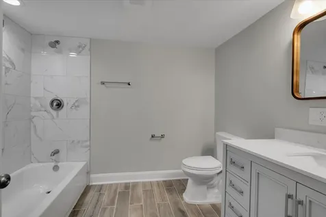 7440 South King Drive Chicago IL 60619