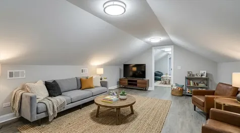 7440 South King Drive Chicago IL 60619