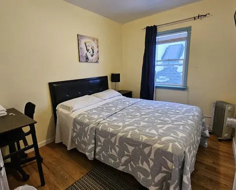 1656 West Hollywood Avenue Chicago IL 60660